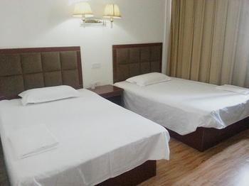 Wuhan Tianlun Holiday Hotel Exterior foto